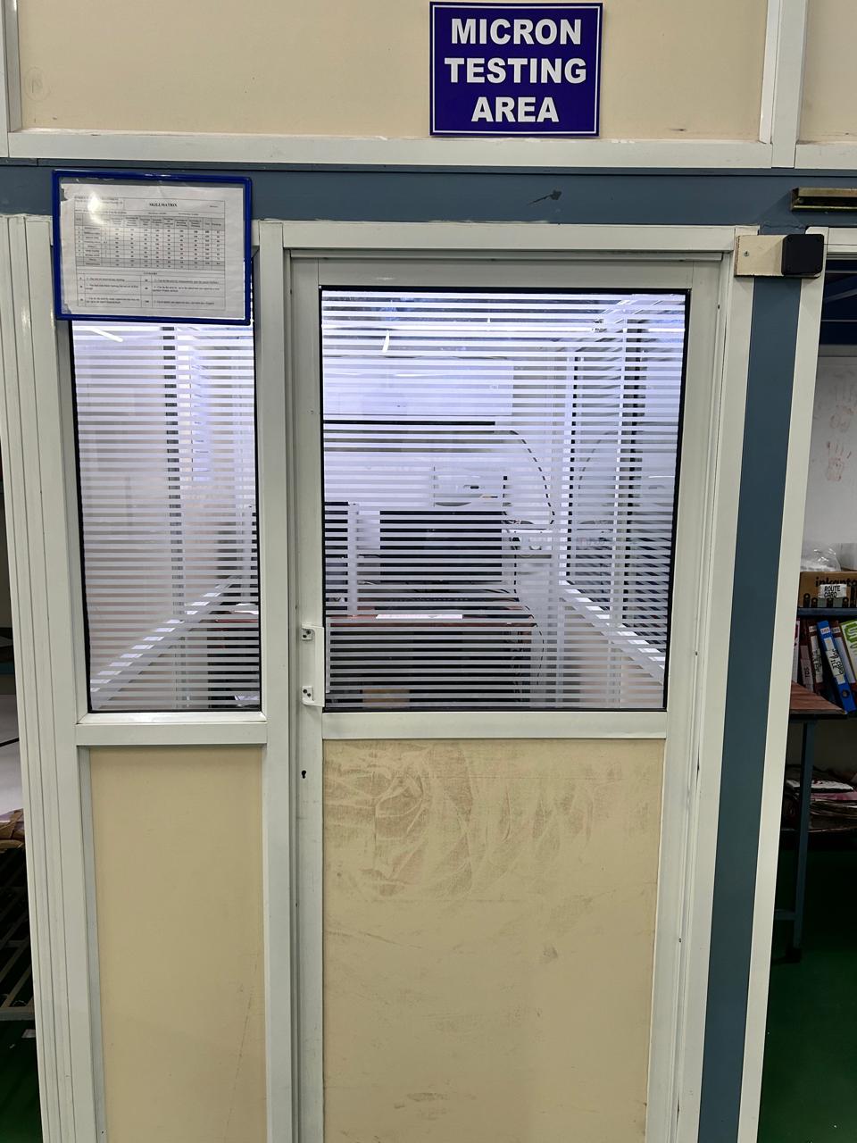 Metal components immersed in plating bath